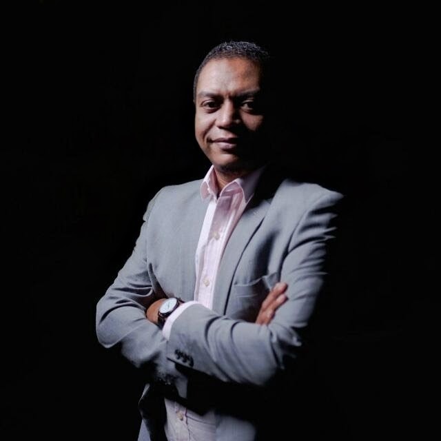 Kursy Julien professional portrait